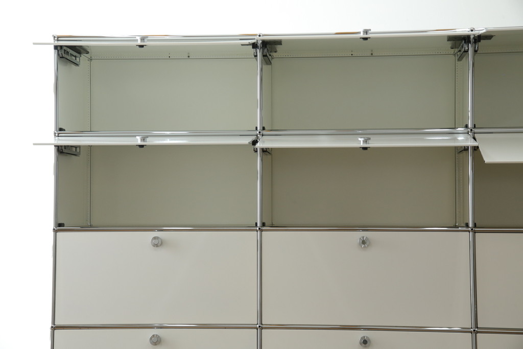中古　USMハラー(USM Haller)　3列7段(3×7)　美しくシンプルなデザインが目を引く鉄製収納棚(戸棚、キャビネット)(定価約186万円)(R-078810)