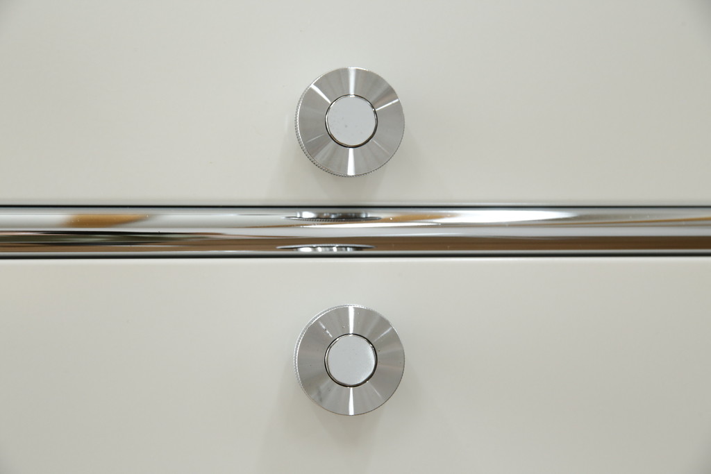 中古　USMハラー(USM Haller)　3列7段(3×7)　美しくシンプルなデザインが目を引く鉄製収納棚(戸棚、キャビネット)(定価約186万円)(R-078810)