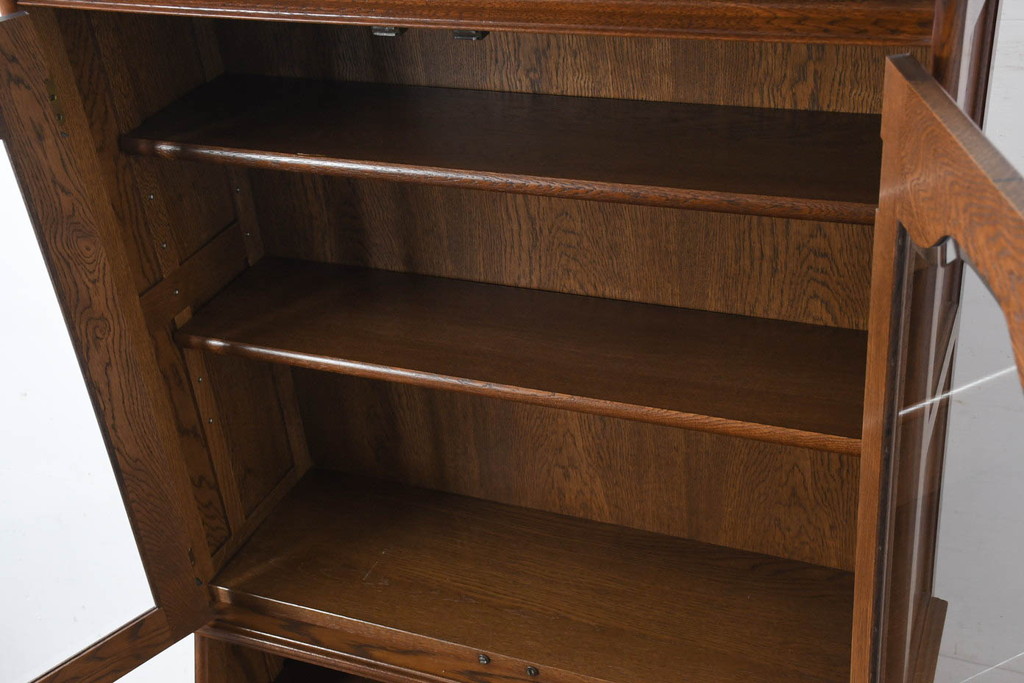 中古　美品!!　北海道旭川 近藤工芸　Solid Furniture OAK (ソリッドファニチャー オーク)　オーク材　クラシカルで上品な佇まいのビューローブックケース(ライティングビューロー、簿記机、本箱、本棚、飾り棚、収納棚、戸棚、ワークデスク、在宅用、在宅ワーク用)(R-082612)