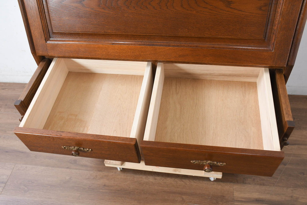中古　美品!!　北海道旭川 近藤工芸　Solid Furniture OAK (ソリッドファニチャー オーク)　オーク材　クラシカルで上品な佇まいのビューローブックケース(ライティングビューロー、簿記机、本箱、本棚、飾り棚、収納棚、戸棚、ワークデスク、在宅用、在宅ワーク用)(R-082612)