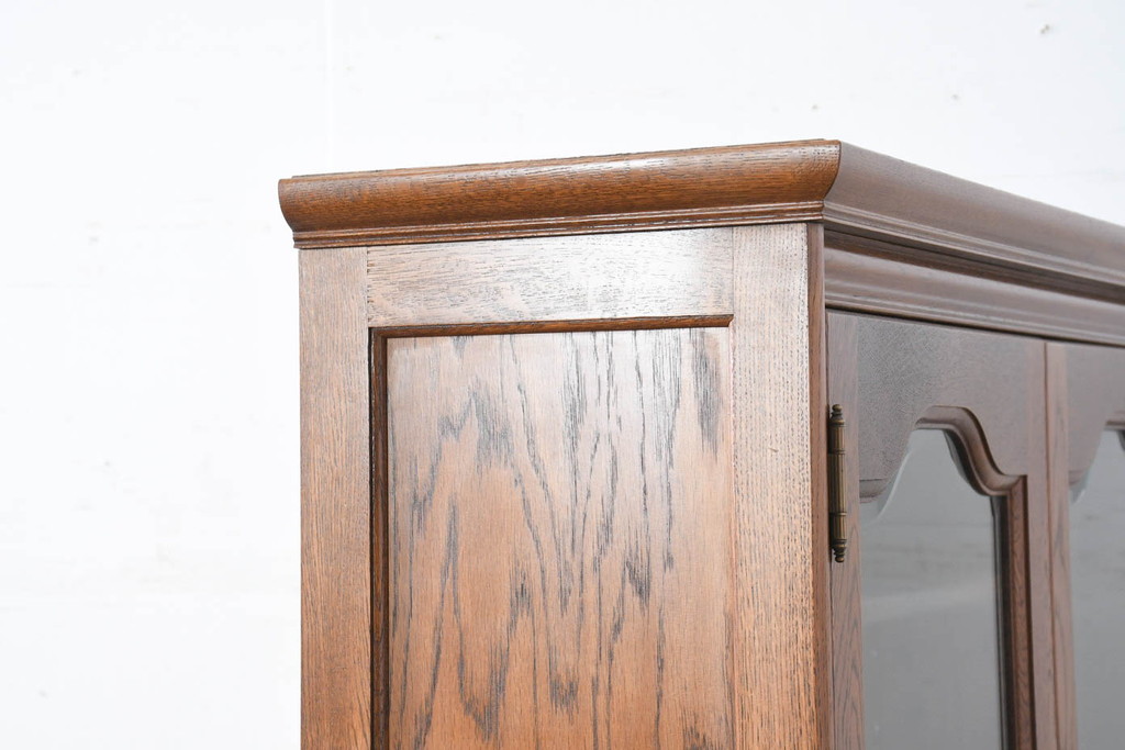 中古　美品!!　北海道旭川 近藤工芸　Solid Furniture OAK (ソリッドファニチャー オーク)　オーク材　クラシカルで上品な佇まいのビューローブックケース(ライティングビューロー、簿記机、本箱、本棚、飾り棚、収納棚、戸棚、ワークデスク、在宅用、在宅ワーク用)(R-082612)