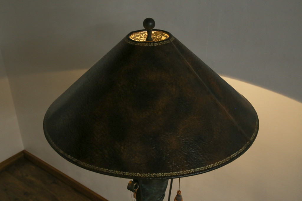 中古　美品　イギリス　MAITLAND-SMITH(メートランドスミス)　細部まで意匠を凝らした高級感のあるデザインが魅力的なフロアスタンド(フロアランプ、スタンド照明、シェードライト、英国)(定価推定40万円以上)(R-080540)