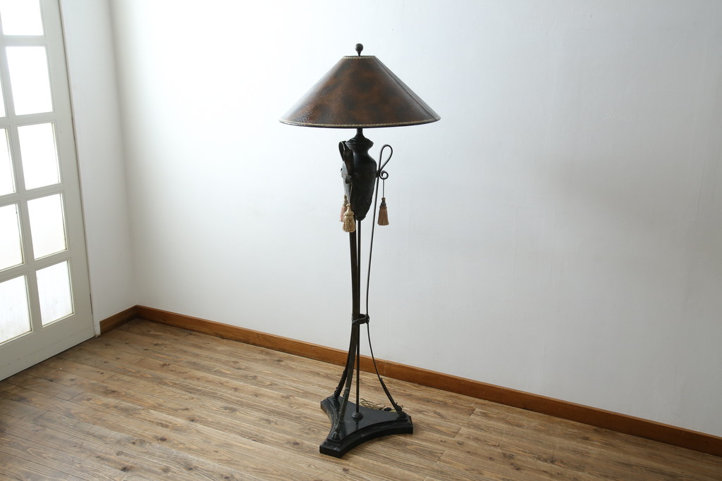 中古　美品　イギリス　MAITLAND-SMITH(メートランドスミス)　細部まで意匠を凝らした高級感のあるデザインが魅力的なフロアスタンド(フロアランプ、スタンド照明、シェードライト、英国)(定価推定40万円以上)(R-080540)