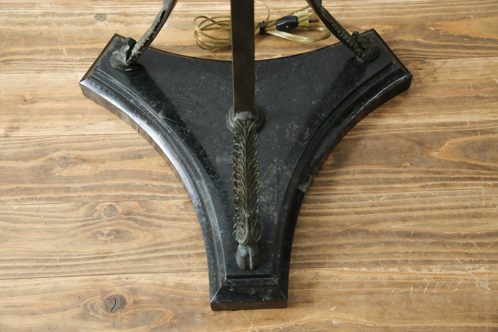中古　美品　イギリス　MAITLAND-SMITH(メートランドスミス)　細部まで意匠を凝らした高級感のあるデザインが魅力的なフロアスタンド(フロアランプ、スタンド照明、シェードライト、英国)(定価推定40万円以上)(R-080540)