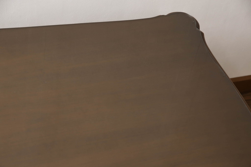 中古　美品　カリモク家具(karimoku)　domani(ドマーニ)　Louis(ルイ)XVシリーズ　優雅な佇まいが魅力的なダイニングテーブル(食卓、6人掛け、8人掛け)(定価約55万円)(R-067769)