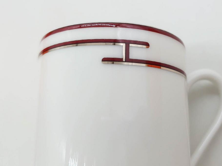 フランス　HERMES(エルメス)　リズム　洗練されたデザインが魅力のコーヒーカップ&ソーサー2客セット(C&S、金彩、碗皿、洋食器、共箱付)(R-083283)