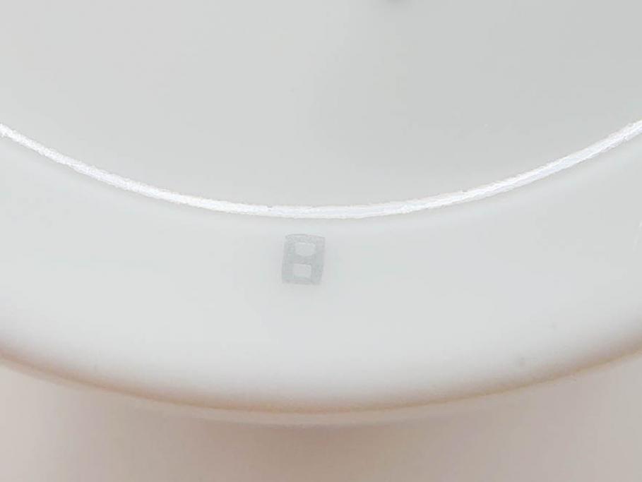 フランス　HERMES(エルメス)　リズム　洗練されたデザインが魅力のコーヒーカップ&ソーサー2客セット(C&S、金彩、碗皿、洋食器、共箱付)(R-083283)