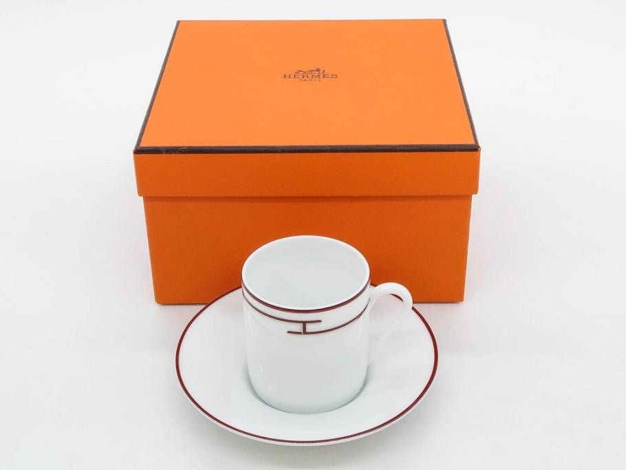 フランス　HERMES(エルメス)　リズム　洗練されたデザインが魅力のコーヒーカップ&ソーサー2客セット(C&S、金彩、碗皿、洋食器、共箱付)(R-083283)
