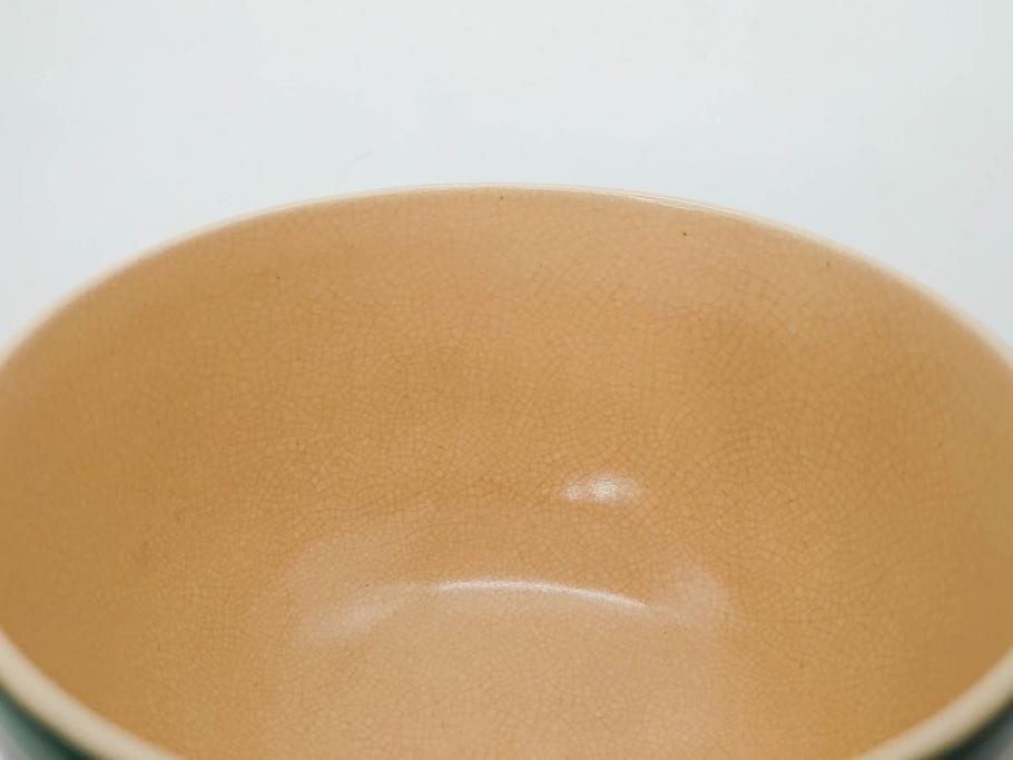 十六代 永楽善五郎　色絵　早春　茶道具　約12cm　4寸　静謐な美しさを感じさせる茶碗(梅、金彩、抹茶碗、茶器、茶陶、裏印、和食器、共箱付、四寸)(R-083284)