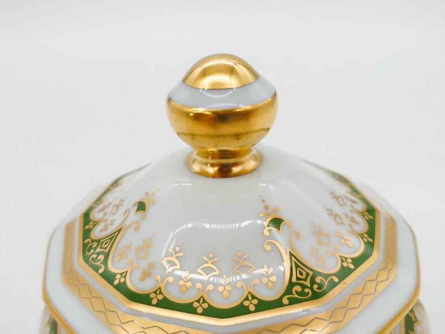 フランス　BERNARDAUD(ベルナルド)　LIMOGES(リモージュ)　 気品あるデザインが目を惹くティーポット&シュガーポット&クリーマー3点セット(ミルクジャー、ミルクポット、ボンボン入れ、洋食器)(R-076818)