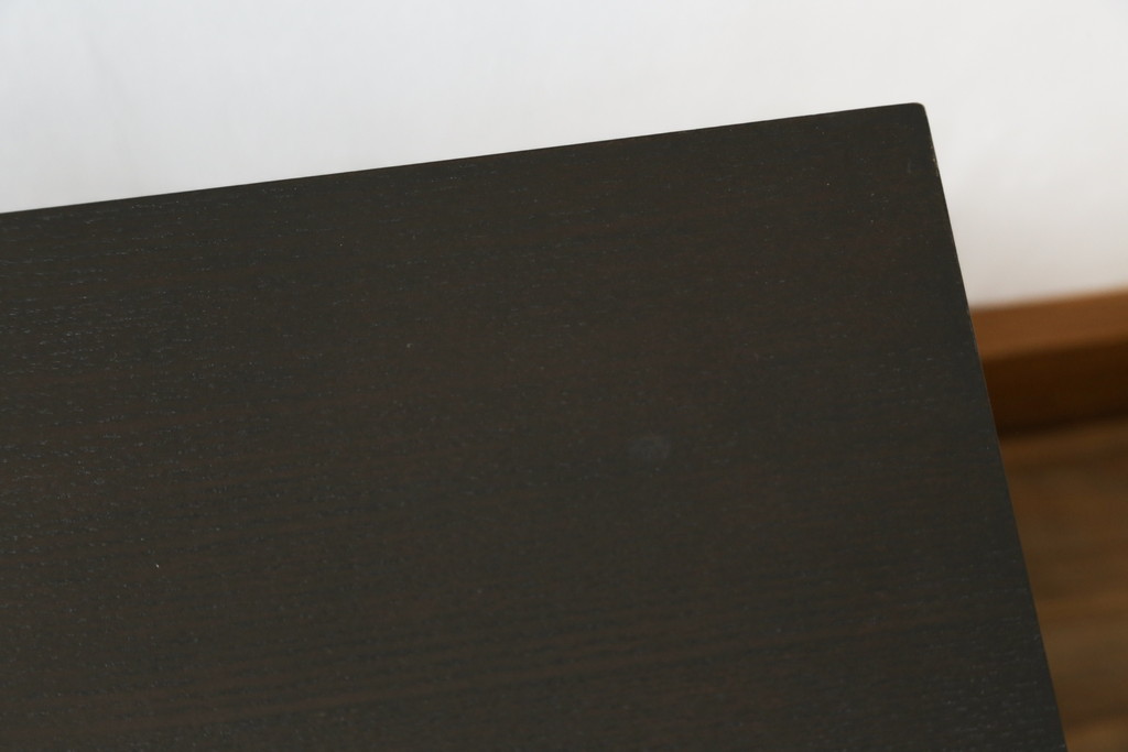 中古　美品　Time & Style(タイムアンドスタイル)　COMPOSITION(コンポジション)　LOW AV BOARD(ローAVボード)　落ち着いた木目とシャープなラインが魅力的なテレビ台(TVボード、テレビボード、リビングボード、収納棚、戸棚、ローボード)(定価約34万円)(R-083147)