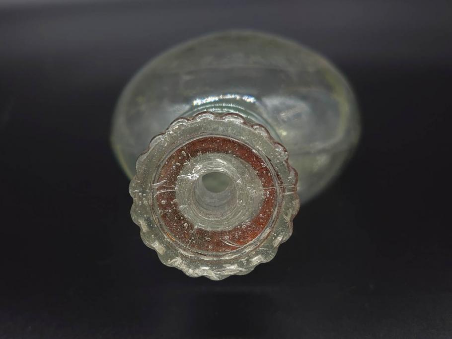大正～昭和初期　FEEDING BOTTLE　I.IWASAKI&CO.　レトロなディスプレイを盛り上げるエンボス瓶(哺乳瓶、ボトル、日本製、ガラス瓶)(R-076785)