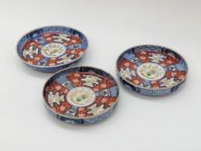 江戸期　古伊万里　色絵　染付　約13cm　4.3寸　華やかな図柄が目を惹く小皿3枚セット(和皿、和食器、四寸三分)(R-076788)