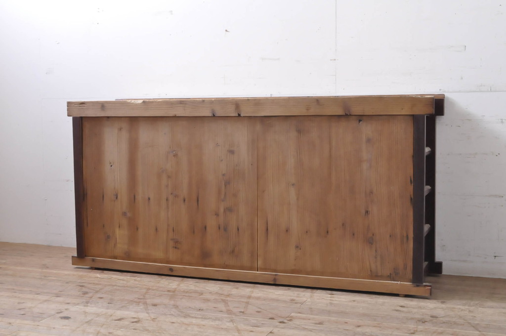 和製アンティーク　六尺　上質な空間を演出する水屋箪笥サイドボード(水屋箪笥、食器棚、戸棚、収納棚、)(R-067650)