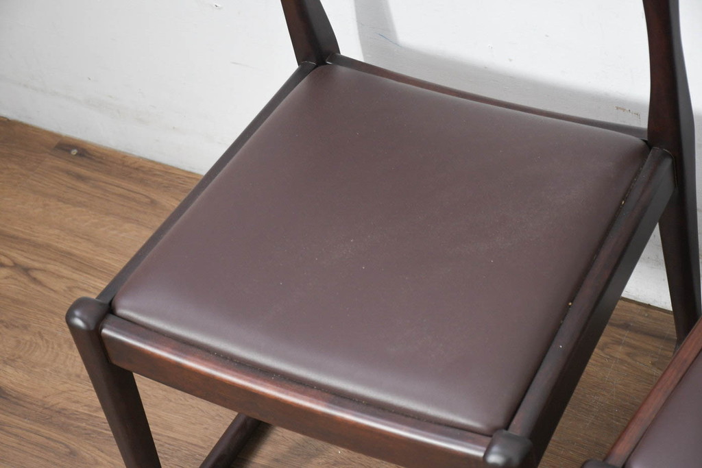中古　超美品　元祖軽井沢彫　大坂屋家具店　繊細な桜の彫りが見事なKチェア4脚セット(軽井沢彫り、ダイニングチェア、椅子、イス、透かし彫り、バラ売り可能)(定価4脚で約100万円)(R-082597)