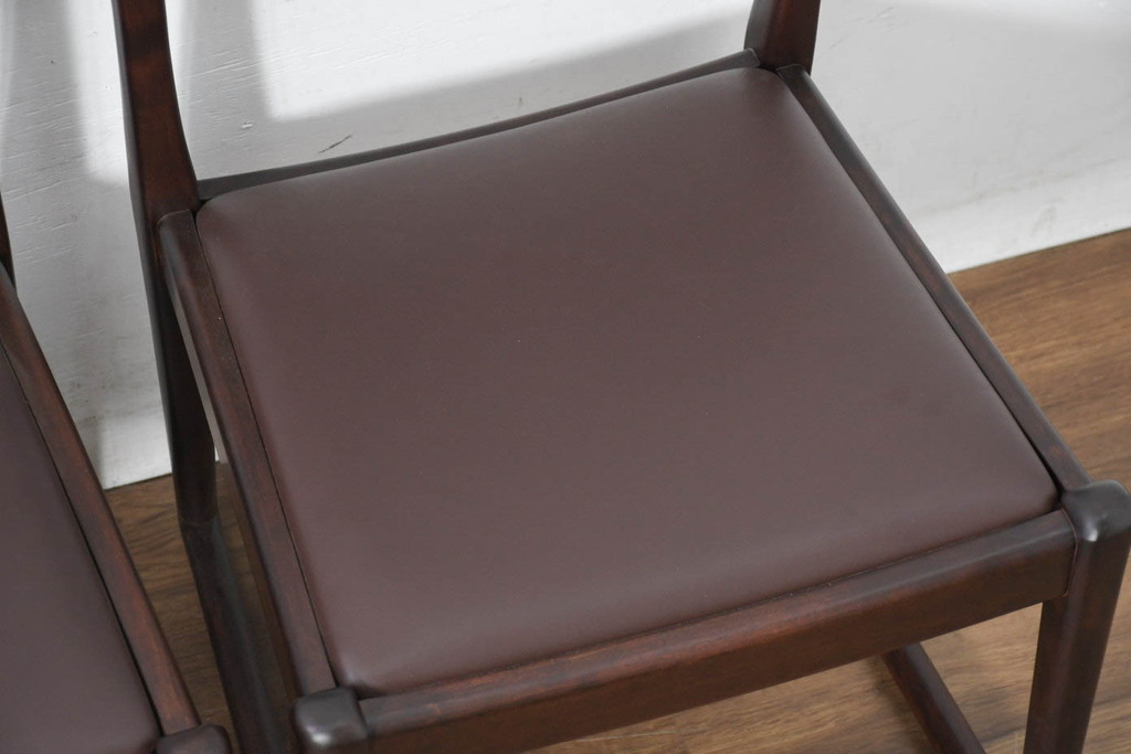 中古　超美品　元祖軽井沢彫　大坂屋家具店　繊細な桜の彫りが見事なKチェア4脚セット(軽井沢彫り、ダイニングチェア、椅子、イス、透かし彫り、バラ売り可能)(定価4脚で約100万円)(R-082597)
