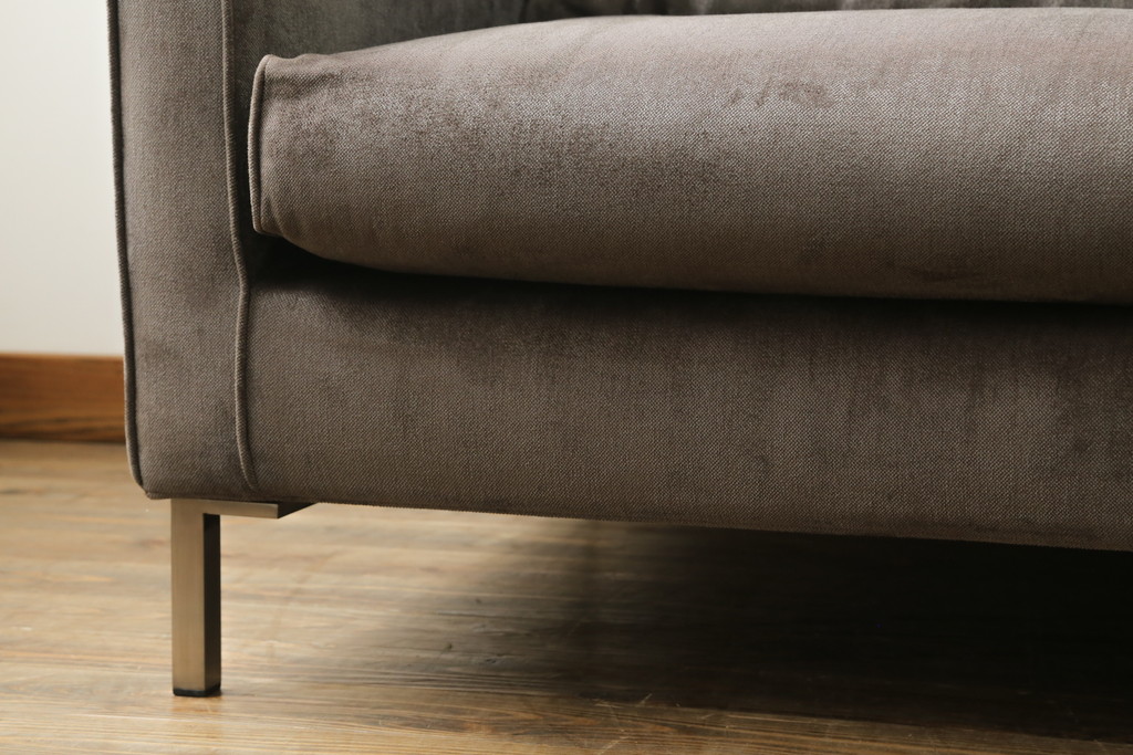中古　2020年購入　ACTUS(アクタス)取扱い　eilersen(アイラーセン) GROUP-E MELLOW(メロー)　ストリームラインソファ(STREAMLINE SOFA)　シンプルモダンな佇まいが魅力のヘッドレスト付き2人掛けソファとオットマンのセット(二人掛け、2P、フットスツール、北欧)(定価約68万円)(R-074560)