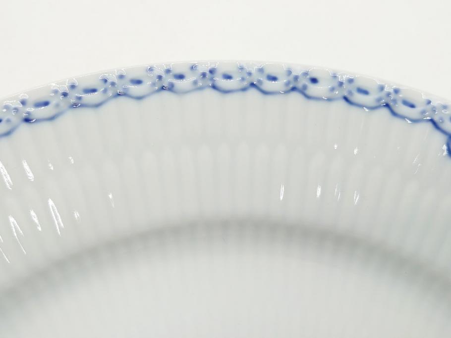 デンマーク　ROYAL　COPENHAGEN(ロイヤルコペンハーゲン)　プリンセス　ブルー　美しいレースの縁取りが優雅さを演出するディーププレート(約22.5)&ピックルディッシュ(約25)セット(洋食器、フラット、舟形、楕円プレート)(R-062235)