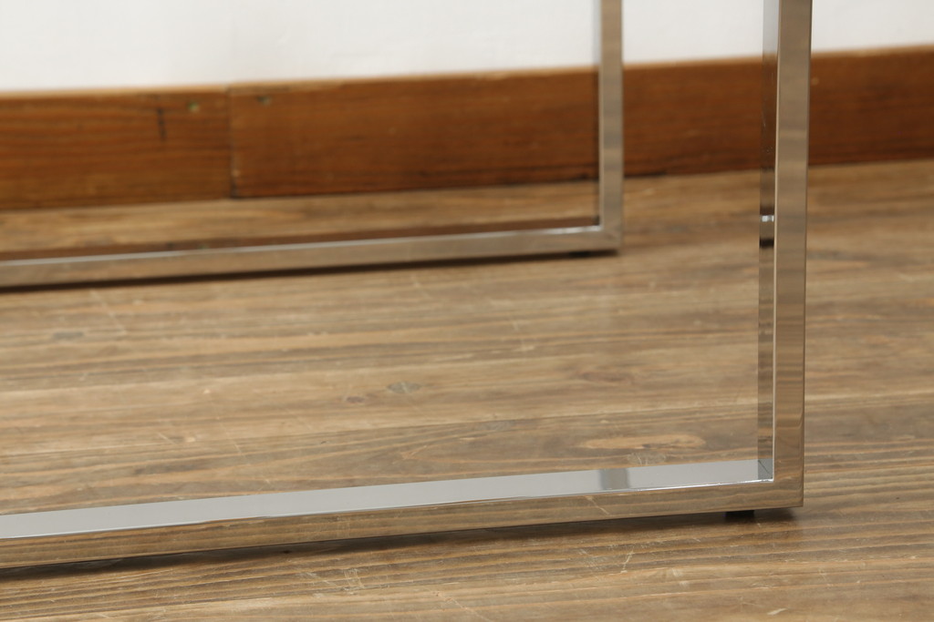 ★I様専用・ご決済用★中古　オーダー製作品　廃番　AIDEC MODERN(アイデックモダン)　ZONE(ゾーン)52G　ステンレス脚とガラストップの組み合わせがクールでおしゃれなローテーブル(センターテーブル、コーヒーテーブル、カフェテーブル、サイドテーブル)(定価約14万5千円)(R-069837)