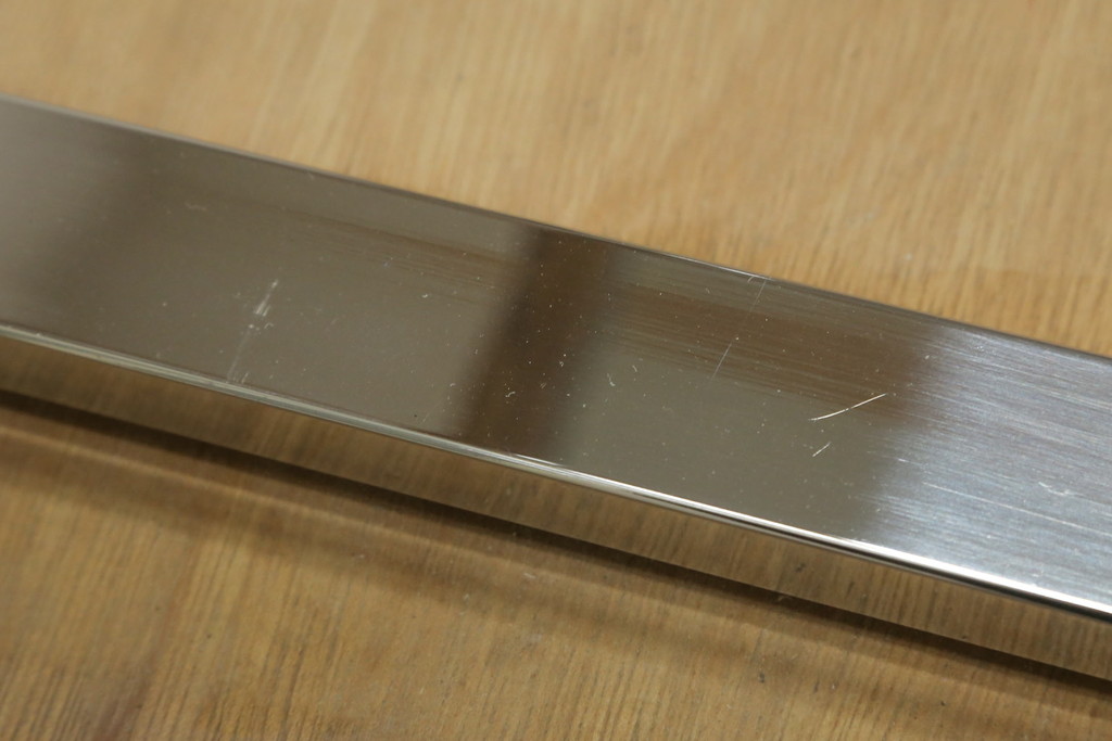 ★I様専用・ご決済用★中古　オーダー製作品　廃番　AIDEC MODERN(アイデックモダン)　ZONE(ゾーン)52G　ステンレス脚とガラストップの組み合わせがクールでおしゃれなローテーブル(センターテーブル、コーヒーテーブル、カフェテーブル、サイドテーブル)(定価約14万5千円)(R-069837)