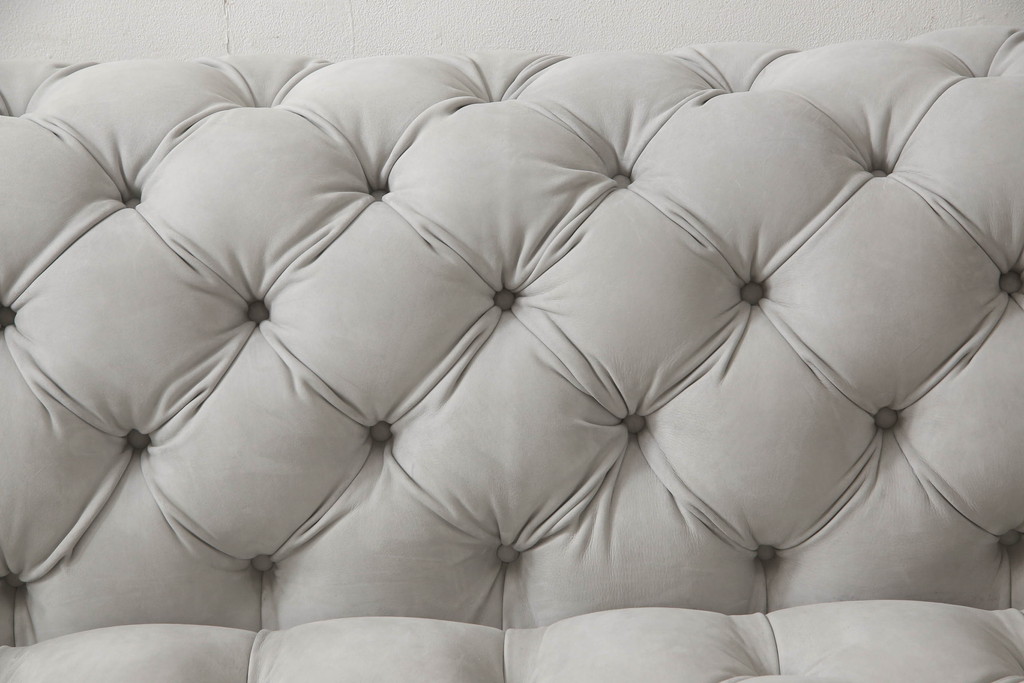 中古　3か月の短期使用　baxter(バクスター)　パオラ・ナヴォーネ(PAOLA NAVONE)デザイン　チェスタームーンソファ(CHESTER MOON SOFA)　洗練されたエレガントなデザインが魅力の2人掛けソファ(二人掛け、2P)(定価約446万円)(R-068552)