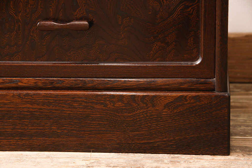 中古　国産手造り家具　ケヤキ材　人気の縦型デザインが嬉しい小引き出し(小物収納、チェスト)(R-052846)