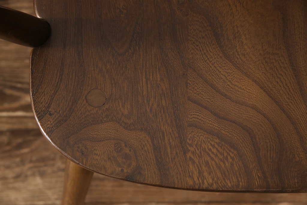イギリスビンテージ　ERCOL(アーコール)　カントリースタイルにも合うクエーカーチェア4脚セット(椅子、板座チェア、ダイニングチェア、ヴィンテージ)(R-052275)