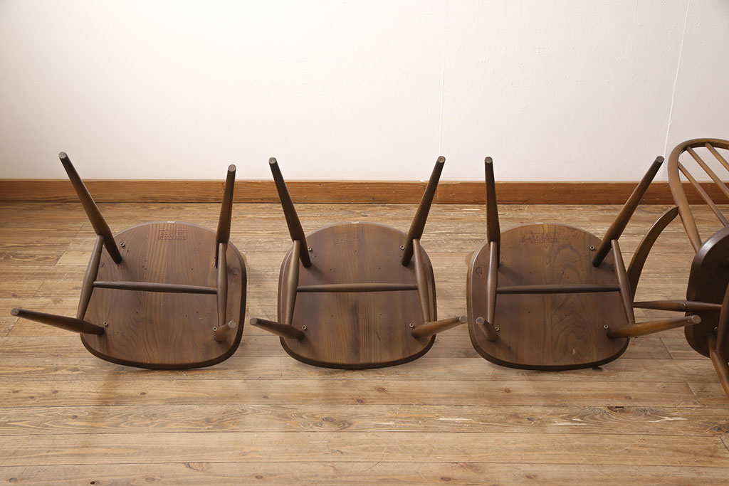 イギリスビンテージ　ERCOL(アーコール)　カントリースタイルにも合うクエーカーチェア4脚セット(椅子、板座チェア、ダイニングチェア、ヴィンテージ)(R-052275)