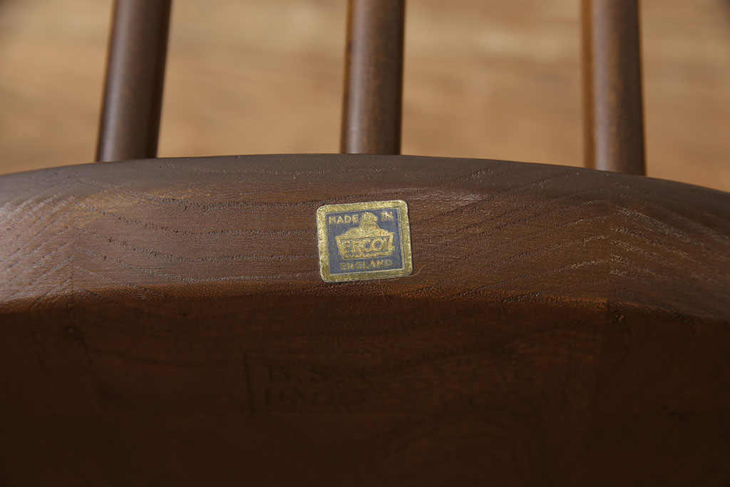 イギリスビンテージ　ERCOL(アーコール)　カントリースタイルにも合うクエーカーチェア4脚セット(椅子、板座チェア、ダイニングチェア、ヴィンテージ)(R-052275)