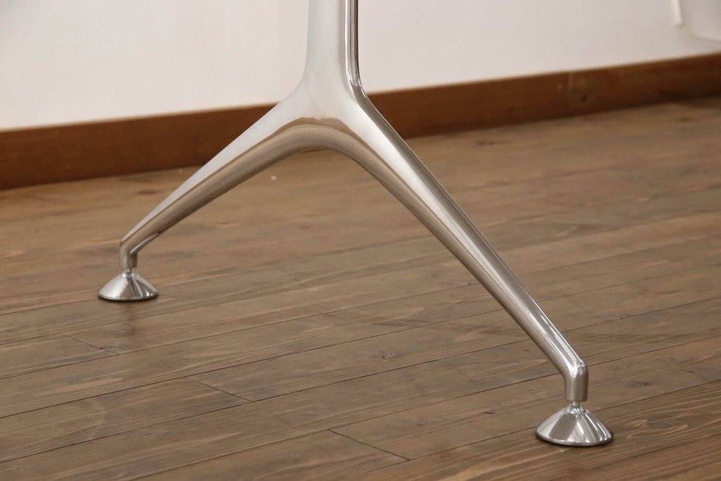 中古 Cassina(カッシーナ) Alias(アリアス) FRAMETABLE ガラス天 中古 Cassina(カッシーナ) Alias(アリアス) FRAMETABLE ガラス天