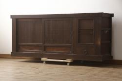 中古　美品　松本民芸家具　お洒落な空間づくりに活躍するクラシックなA型ワインボード(ワインラック、キャビネット、収納棚、戸棚、食器棚、カップボード)(定価約65万円)(R-079189)