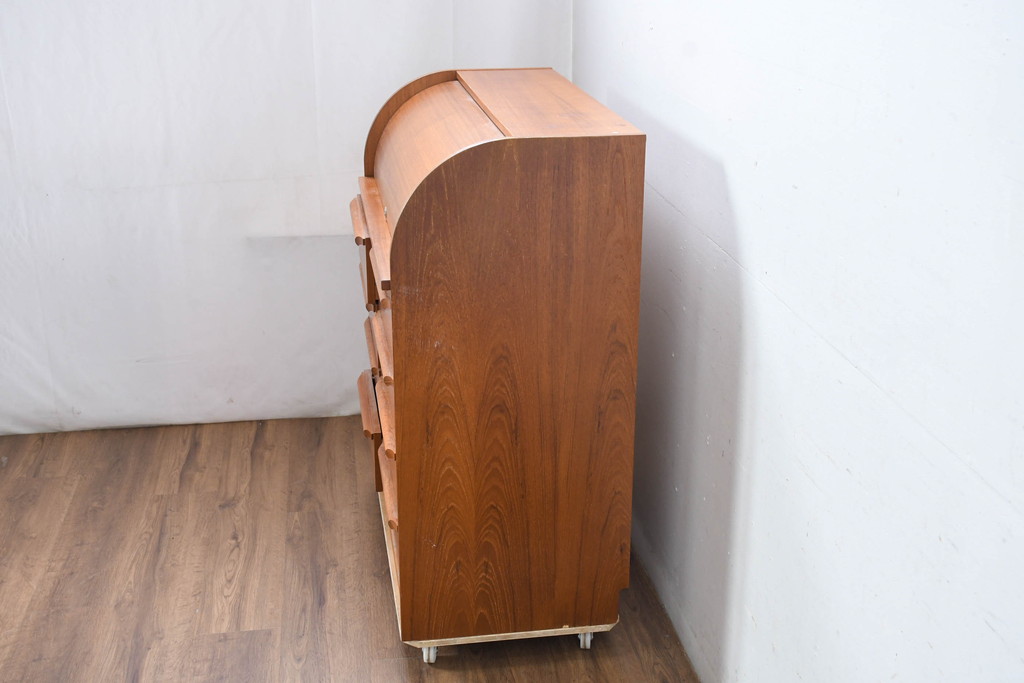 デンマークビンテージ　希少モデル　家具ブランド　DENKA(デンカ)　チーク材　シリンダートップ　引き出し天板付き　洗練されたデザインで空間を美しく整えるライティングビューロー(机、デスク、在宅用、在宅ワーク用、ワークデスク、引き出し、ヴィンテージ)(R-083273)