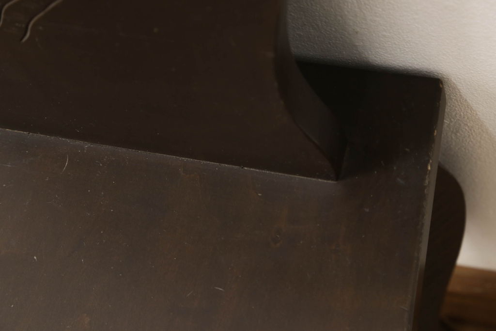 和製ビンテージ　日光彫り　楠木(クスノキ)材　「現代の名工」　卓越技能者　石田英吉作　贅沢にあしらわれた桜の花が美しいドレッサー+チェアセット(鏡台、ミラー、椅子、ヴィンテージ)(R-061430)
