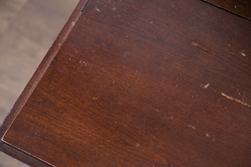 アメリカビンテージ　老舗工房　Jasper Cabinet(ジャスパーキャビネット)社　クラッシックデザインの小振りなビューローブックケース(ライディングビューロー、ライティングデスク、机、ワークデスク、本箱、本棚、飾り棚、収納棚、戸棚、引き出し、在宅用、在宅ワーク用、簿記机、ヴィンテージ)(R-083374)