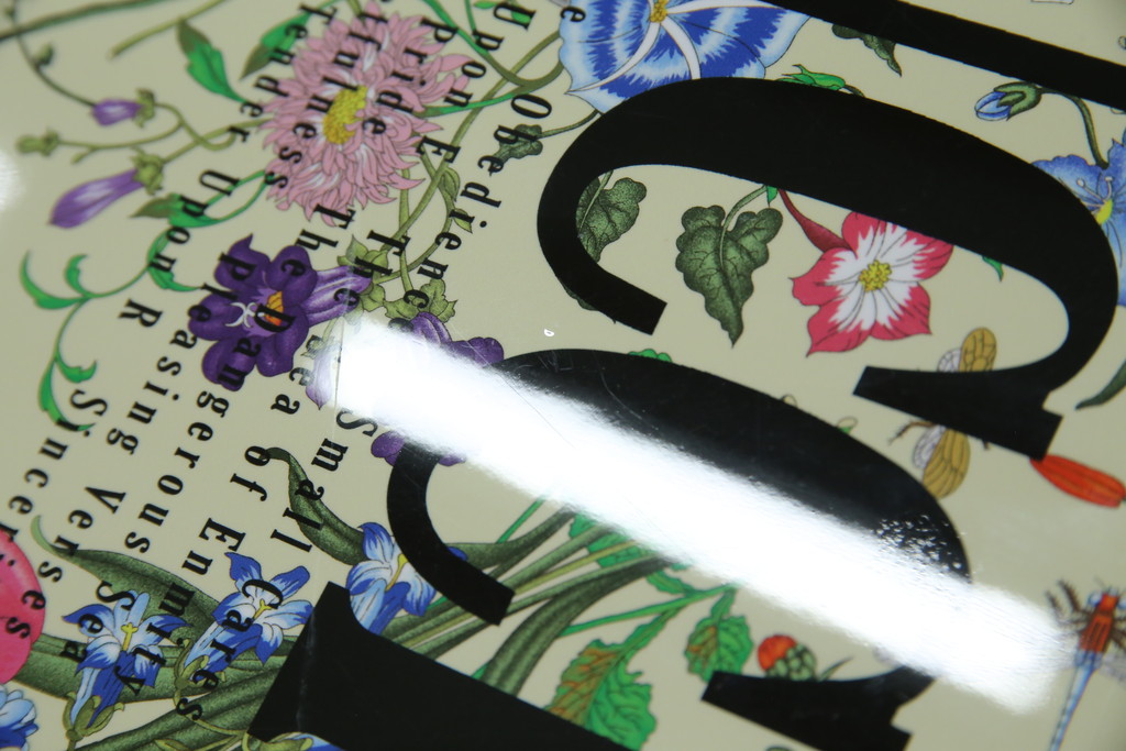 中古　超美品!!　GUCCI(グッチ)　Flora(フローラ)プリント　インテリアに映えるフォールディングメタルトレイ(サイドテーブル、花台、飾り台)(定価約25万7千円)(R-083321)