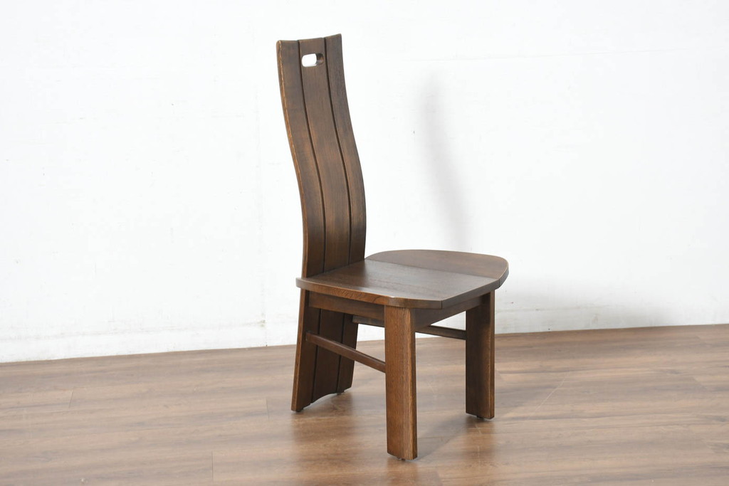 中古　美品　希少な廃番品!!　カリモク家具(karimoku)　ナラ(楢)材　持ち手付き　和モダンなハイバックチェア4脚セット(板座チェア、椅子、イス、バラ売り可能)(R-082709)