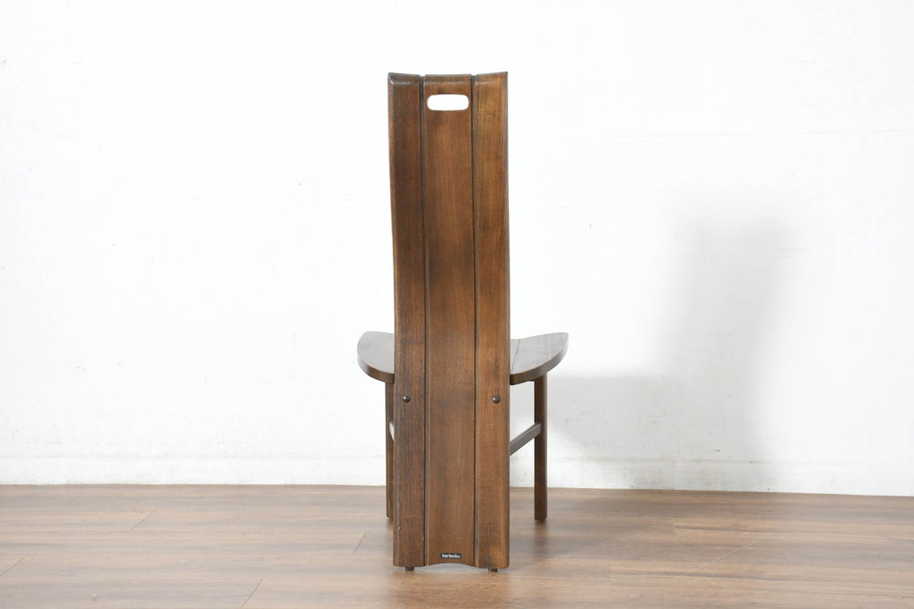 中古　美品　希少な廃番品!!　カリモク家具(karimoku)　ナラ(楢)材　持ち手付き　和モダンなハイバックチェア4脚セット(板座チェア、椅子、イス、バラ売り可能)(R-082709)