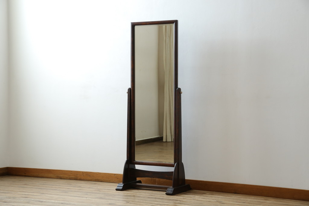 中古　松本民芸家具　シンプルながら品の良い佇まいが魅力のD型姿見(スタンドミラー、鏡)(定価約14万8千円)(R-079536)