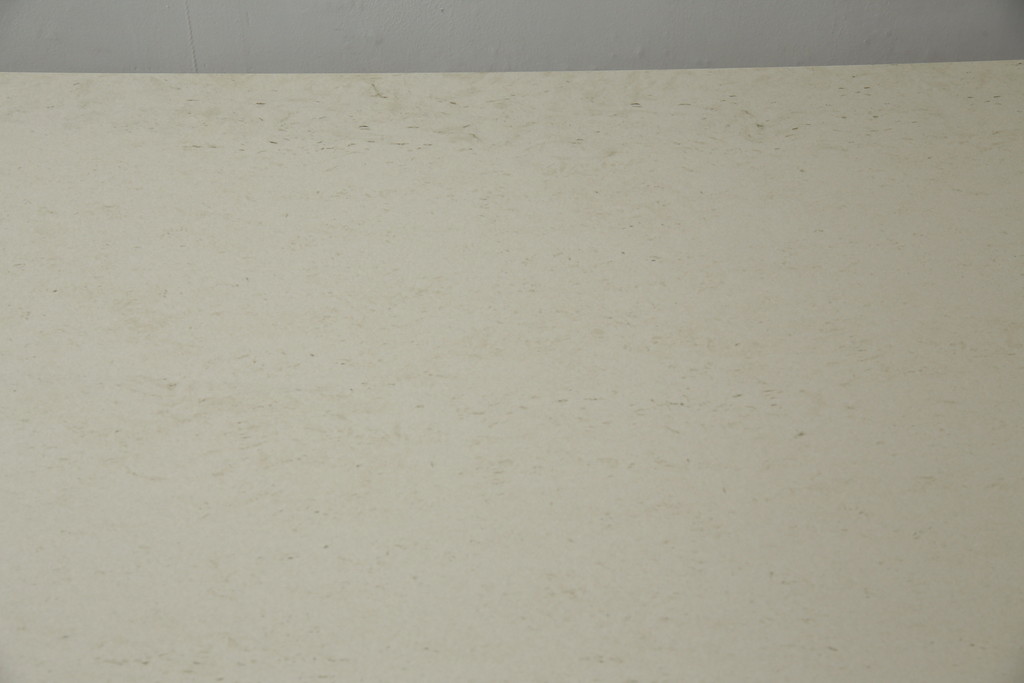 中古　展示品　新品同様品　arflex(アルフレックス)　Patrick Norguet(パトリック・ノルゲ)デザイン　IENA(イエナ)　DEKTON(デクトン)　無駄のない洗練されたデザインが素敵なダイニングテーブル(食卓、6人掛け、作業台、ミーティングテーブル、会議テーブル、打ち合わせテーブル)(定価約123万円)(R-079576)