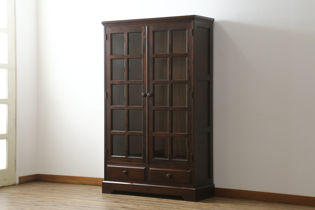 中古　北海道民芸家具　和洋どちらのお部屋にも馴染むブックケース(本箱、書棚、収納棚、キャビネット、飾り棚)(R-062355)