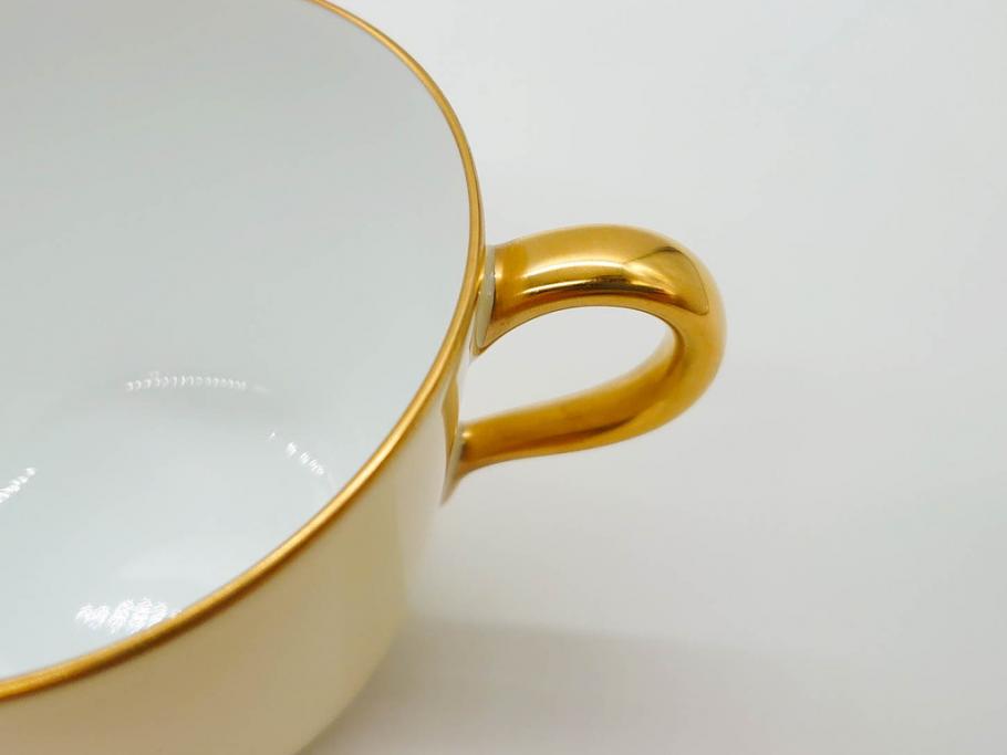大倉陶園(OKURA、OAC)　色蒔き(クリーム)　シンプルながら上品な雰囲気を醸し出すモーニングカップ&ソーサー(洋食器、C&S、箱付き)(R-070219)