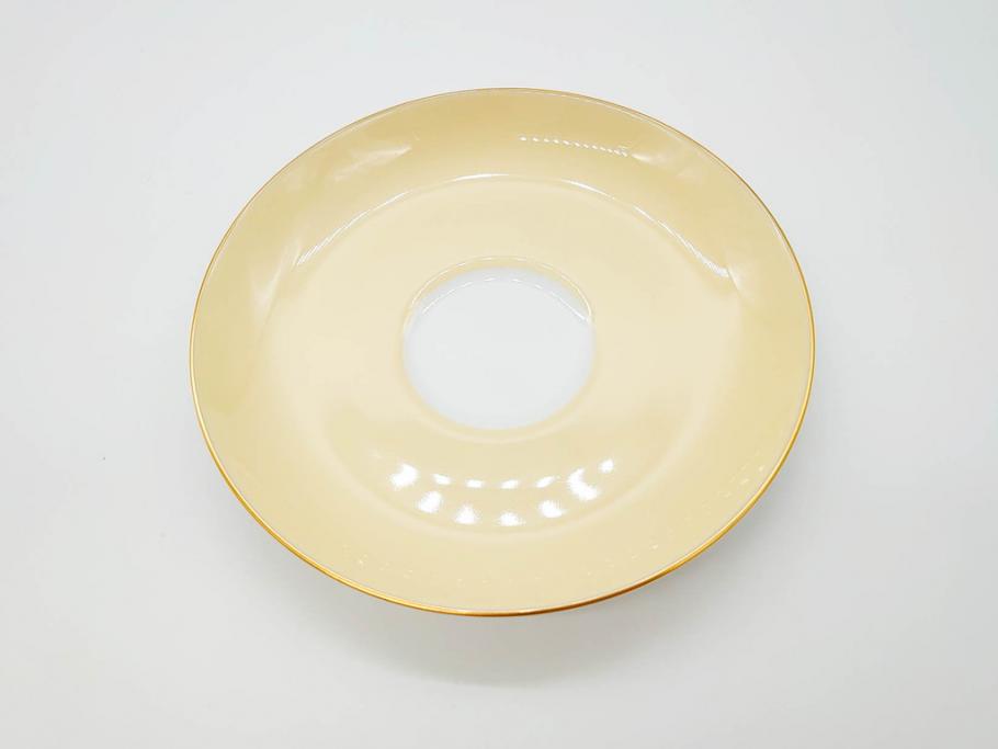 大倉陶園(OKURA、OAC)　色蒔き(クリーム)　シンプルながら上品な雰囲気を醸し出すモーニングカップ&ソーサー(洋食器、C&S、箱付き)(R-070219)