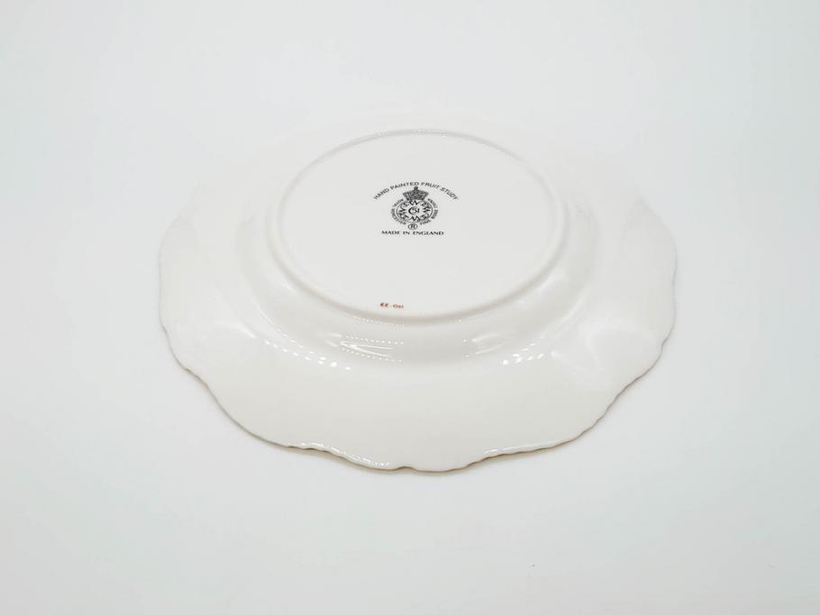 イギリス　ROYAL WORCESTER(ロイヤルウースター)　ペインテッドフルーツ　モモ　約20cm　一つ一つ丁寧に絵付けされた意匠が美しいプレート(ハンドペイント、箱付き、洋食器、皿、もも、桃)(R-070223)