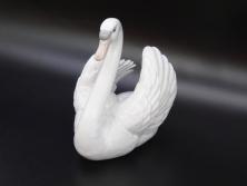 スペイン　リヤドロ　LLADRO　白鳥　フィギュリン(箱なし、陶器人形、置物、オブジェ、スワン、Swan)(R-076902)
