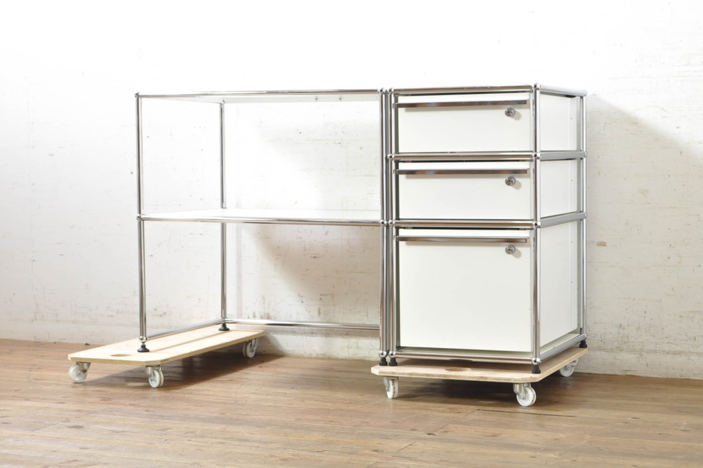 中古　美品　USMハラー(USM Haller)　美しくシンプルなデザインが目を引く鉄製ラックとサイドチェストのセット(サイドボード、サイドキャビネット、デスクワゴン、引き出し、オープンラック、飾り棚)(R-074373)