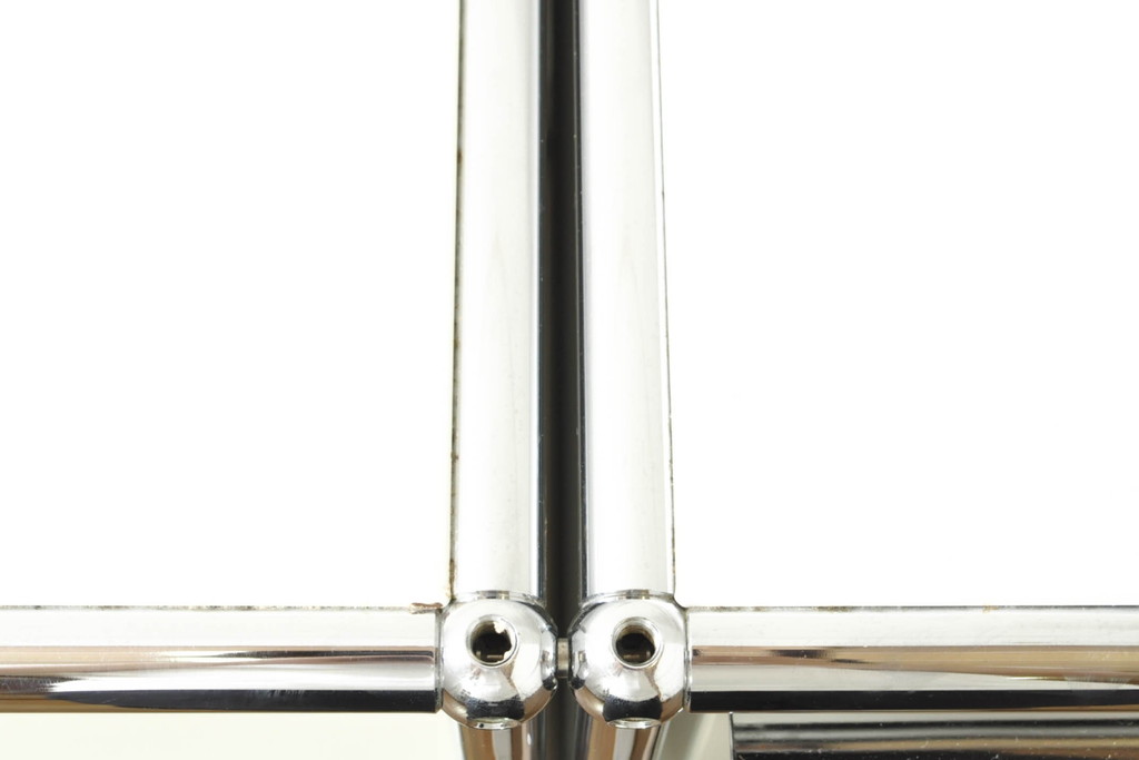 中古　美品　USMハラー(USM Haller)　美しくシンプルなデザインが目を引く鉄製ラックとサイドチェストのセット(サイドボード、サイドキャビネット、デスクワゴン、引き出し、オープンラック、飾り棚)(R-074373)