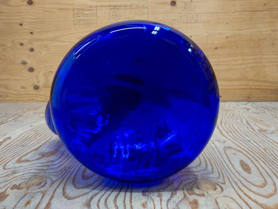昭和レトロ　特大　ユニークなフォルムが目を惹くアクセントになるフラワーベース(スウィングベース、花瓶、花入れ、花器、オブジェ、ホームインテリア、ディスプレイ、ブルー)(R-076962)