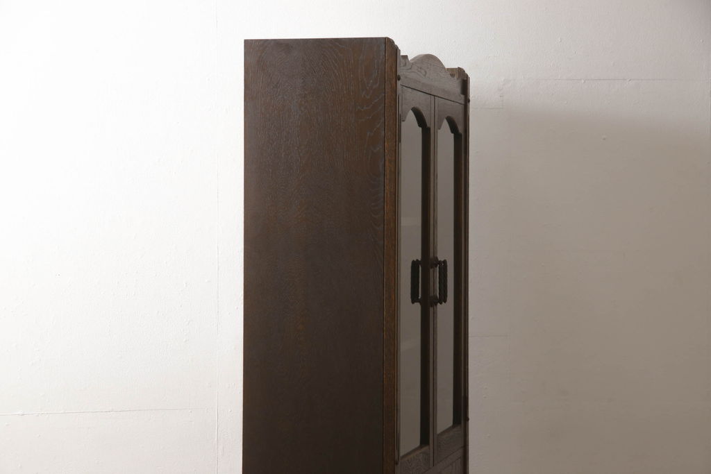 和製ヴィンテージ　神戸洋家具　ナラ材　シンプルなブックケース(本箱、収納棚、戸棚、キャビネット、ビンテージ)(R-058878)
