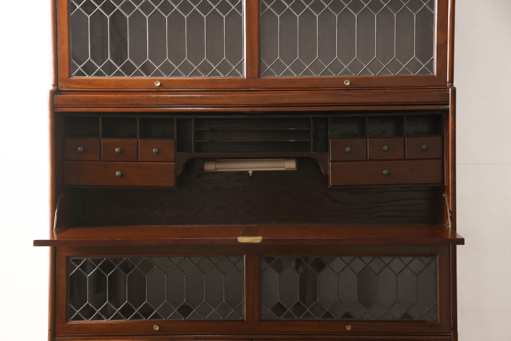 イギリスアンティーク　最高級　希少デザイン　マホガニー材　クラシカルな佇まいのスタッキングブックケース(ビューローブックケース、ライティングビューロー、本箱、本棚、戸棚、収納棚、キャビネット)(R-061960)