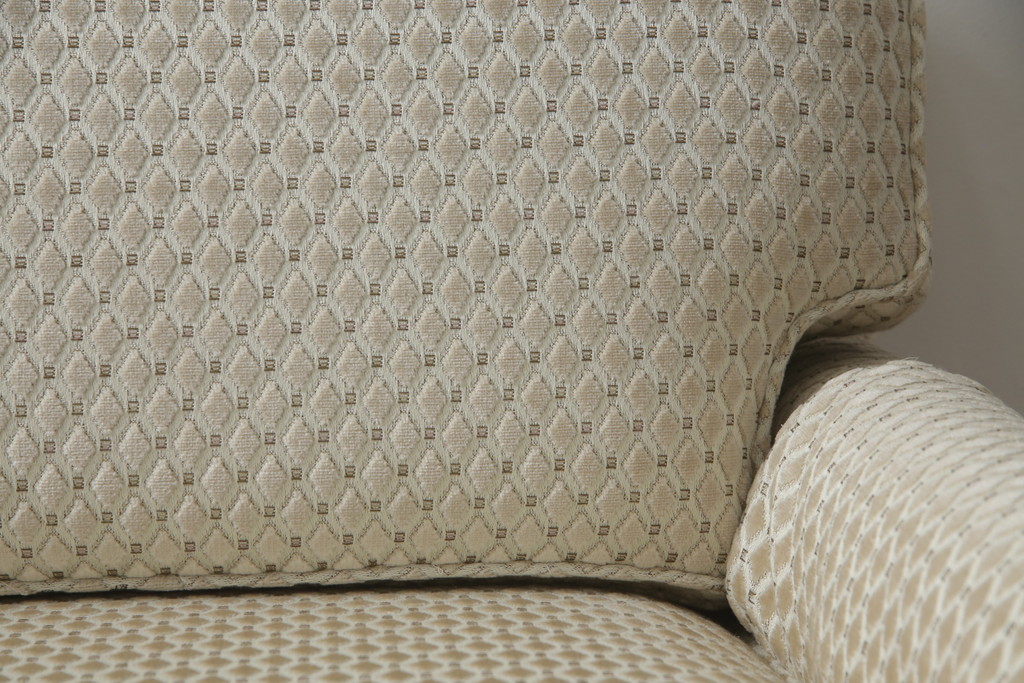中古　超美品!!　DREXEL HERITAGE(ドレクセルヘリテイジ)　Upholstery(アップホルスタリー)　張り替え済み　クラシカルな佇まいの1人掛けソファ(アームチェア、一人掛け、1P、ラウンジチェア)(R-066406)